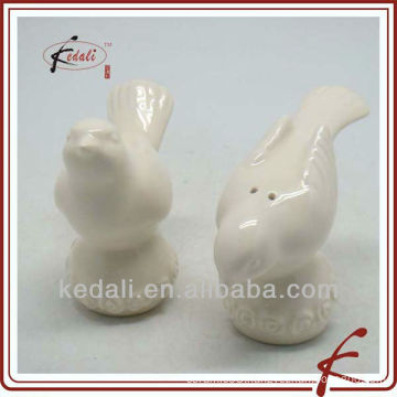 2015 New Design Unique Cheap Wholesale Ceramic Salt and Pepper Shaker